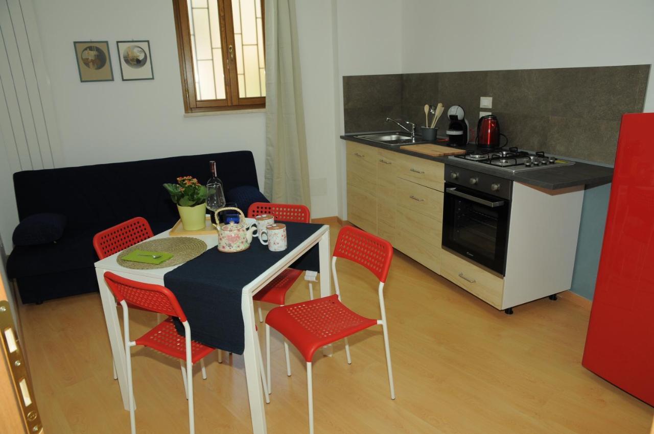 Al Piano Terra Appartement Poggio Picenze Buitenkant foto
